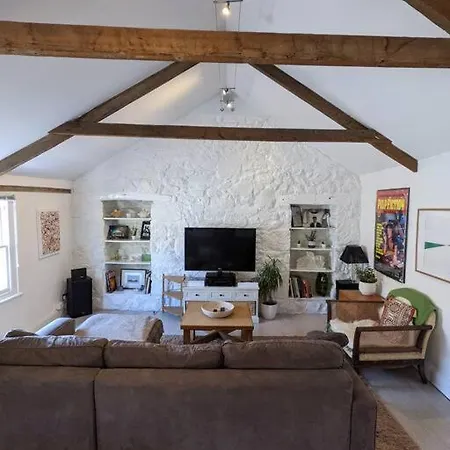 The Loft - Bright Centre Sleep 4 *